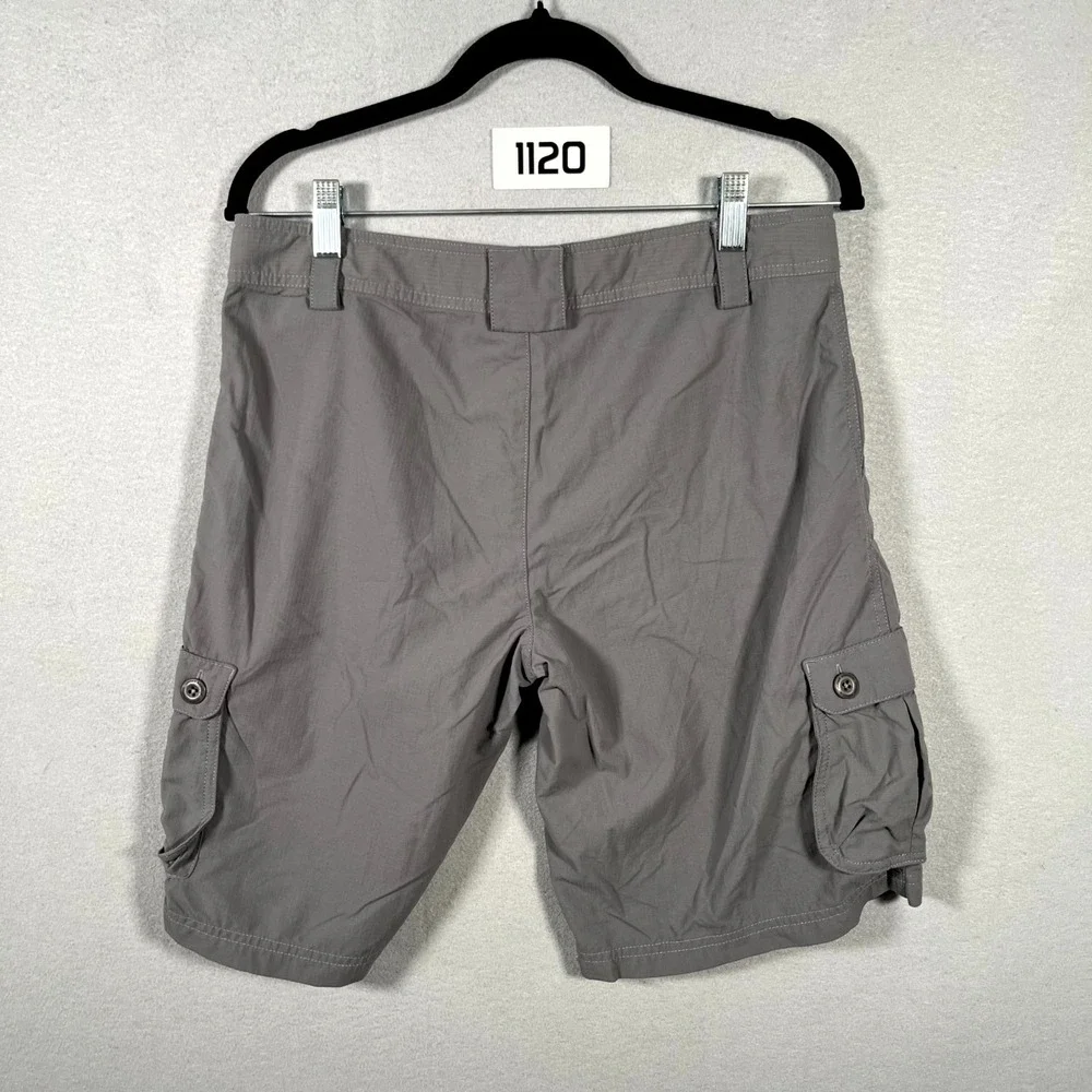 Under Armour Shorts Boys YXL Gray Ripstop Cargo Pockets Loose Fit Hiking Outdoor
